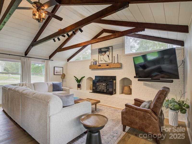3861 Swanson Rd, Sherrills Ford, NC 28673
