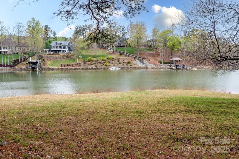7310 Elmwood Ln, Denver, NC 28037