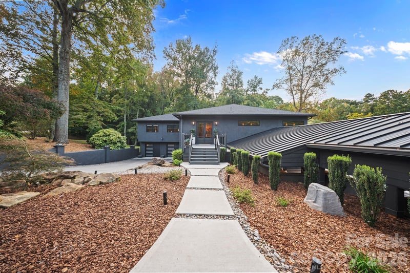379 Indian Trl, Mooresville, NC 28117