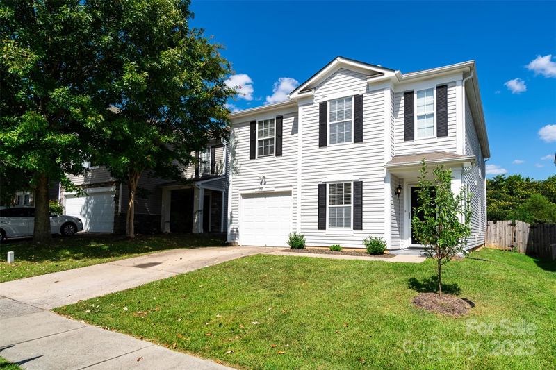 2737 Red Squirrel Trl, Charlotte, NC 28215