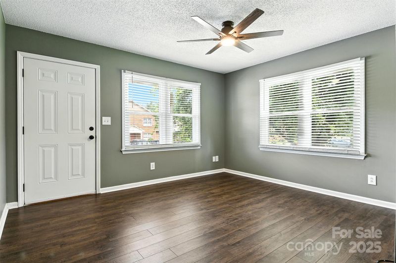 102 Brandywine Dr NE #E-1, Conover, NC 28613
