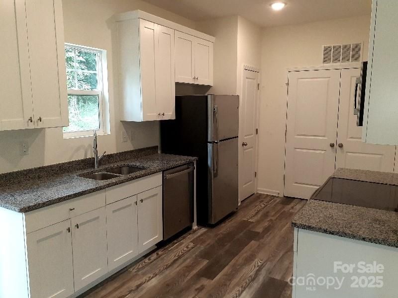 224 Nelson Ave, Charlotte, NC 28216