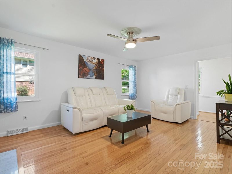 9516 Wood Beam Ct, Mint Hill, NC 28227