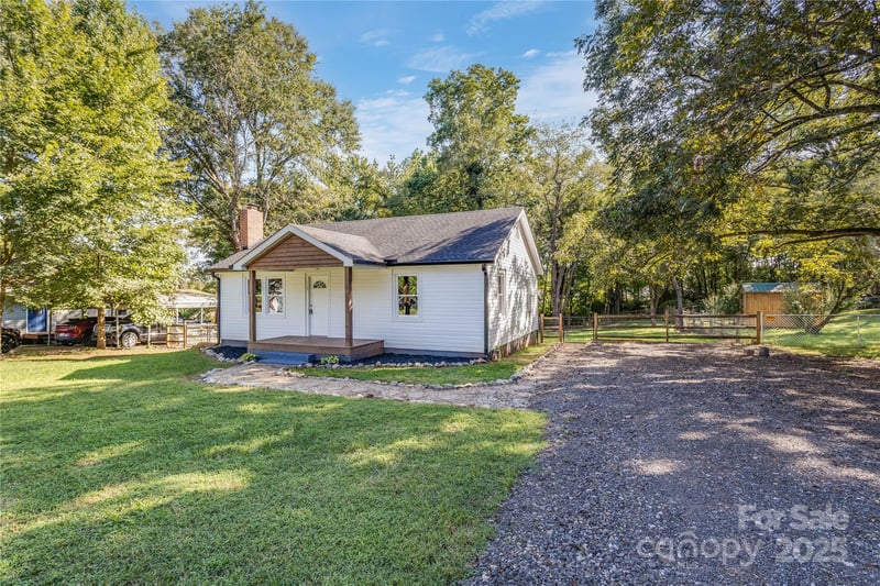 115 Church St, High Shoals, NC 28077
