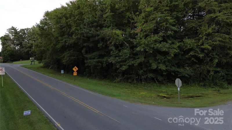 000 Hickory Grove Rd, Mount Holly, NC 28120