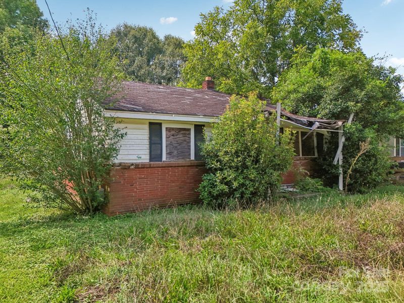 509 Queens Rd, Gastonia, NC 28052