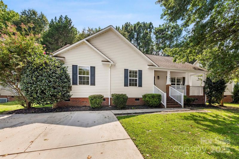 1162 Allison Bluff Trl, Rock Hill, SC 29732