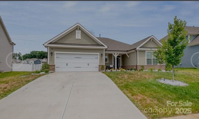 11247 Serenity Farm Dr, Midland, NC 28107