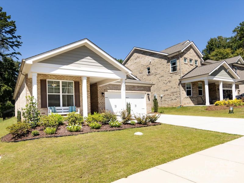 5010 Kinsbridge Dr, Mint Hill, NC 28227