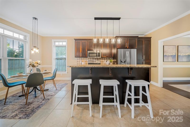 641 Weyburn Dr NW, Concord, NC 28027