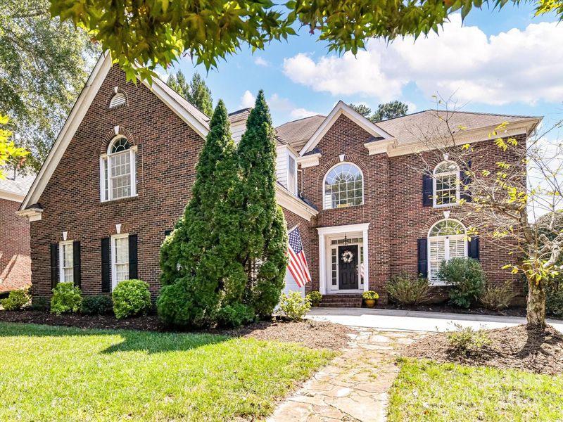 18833 Dembridge Dr, Davidson, NC 28036