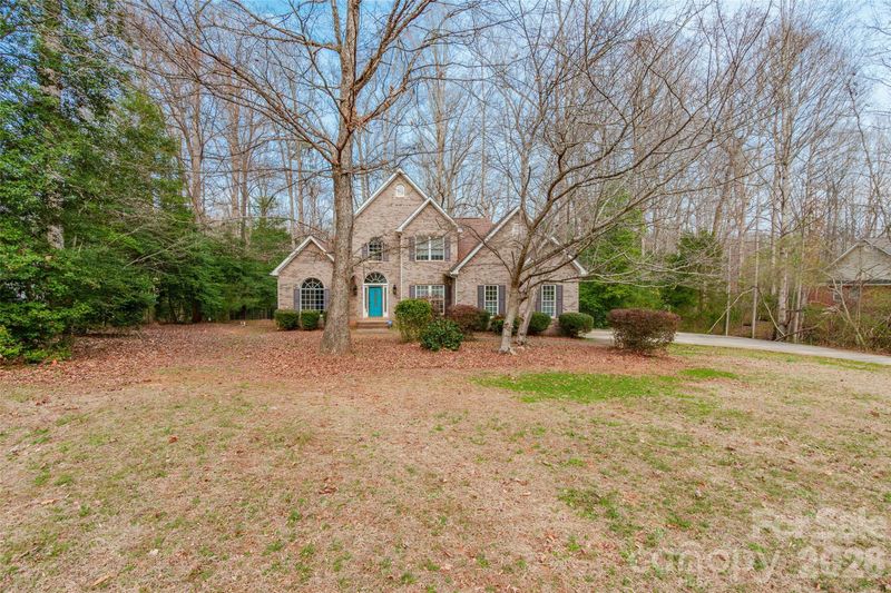 321 Forbes Ct, Clover, SC 29710