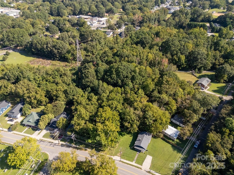 218 Madison St E, York, SC 29745
