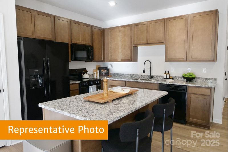 5612 Ringneck Rd, Charlotte, NC 28216