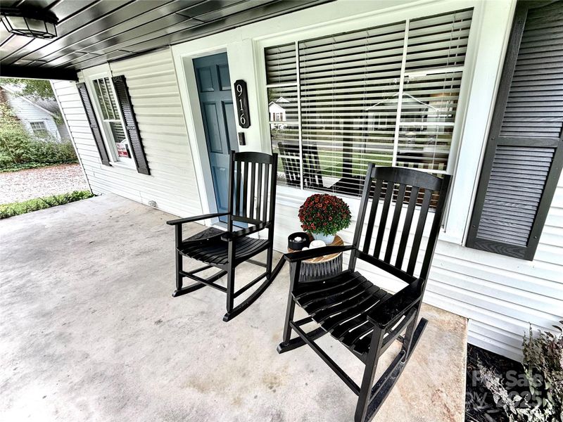 916 Taylor St, Kannapolis, NC 28083