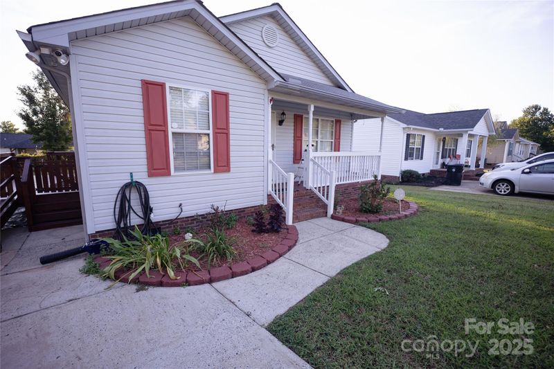 376 Brookgreen Pl NW, Concord, NC 28027