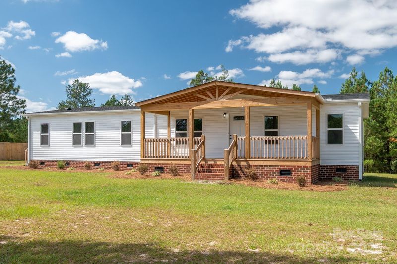 1164 Shop Rd, Kershaw, SC 29067