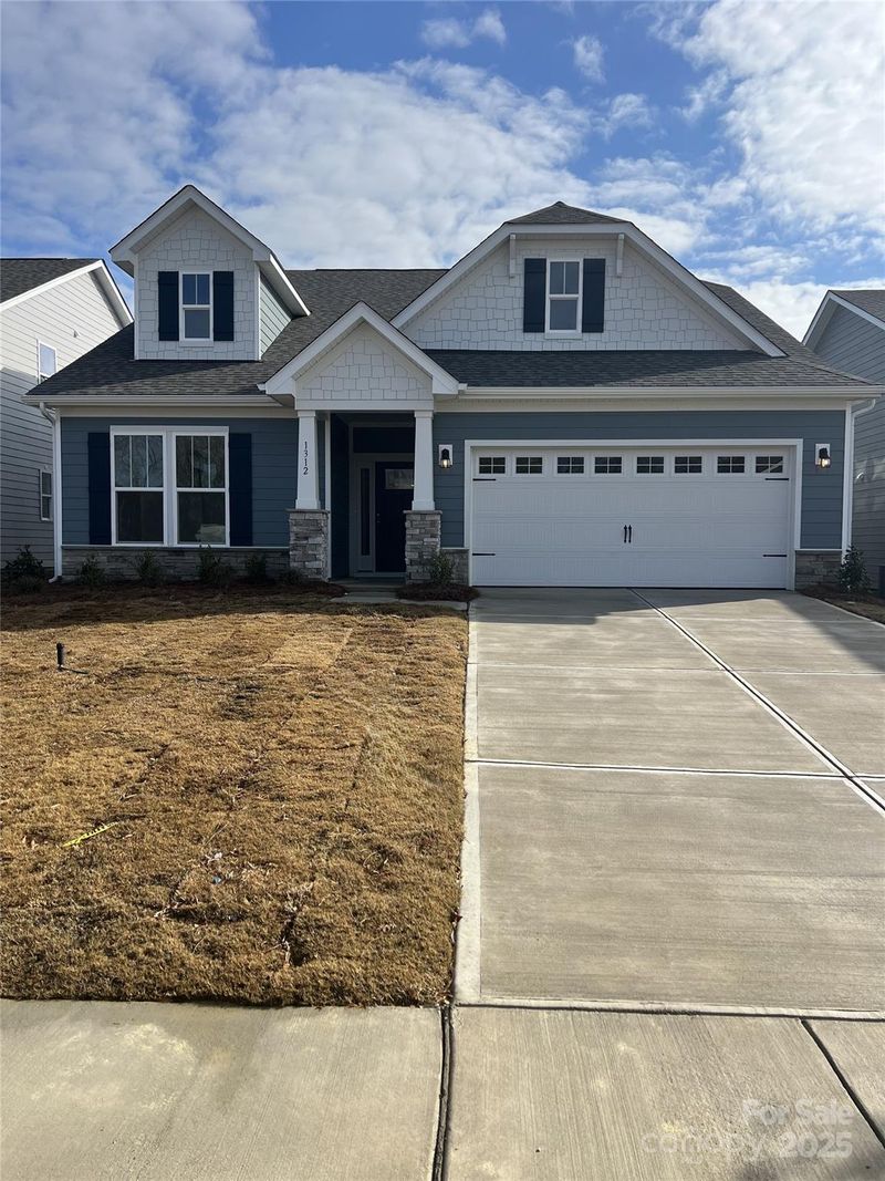 1312 Fremont Dr, Wingate, NC 28174
