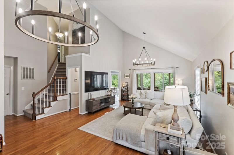 2017 Shannon Bridge Ln, Matthews, NC 28105