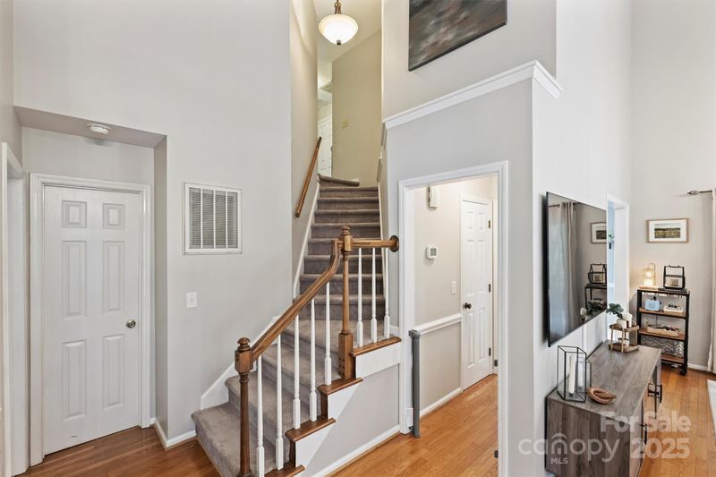 2017 Shannon Bridge Ln, Matthews, NC 28105
