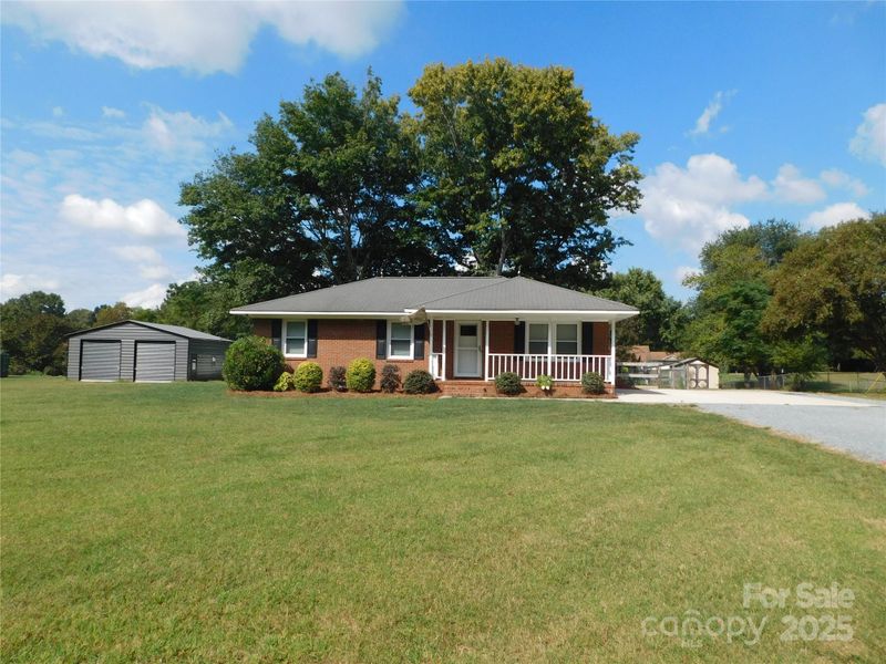 2222 Honeycutt Simpson Rd, Monroe, NC 28110