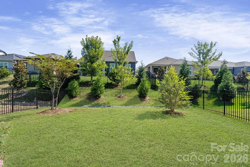6096 Pier Dr, Denver, NC 28037