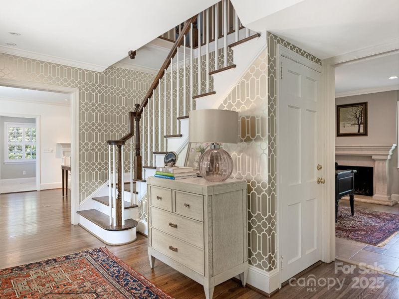 1600 S Wendover Rd, Charlotte, NC 28211