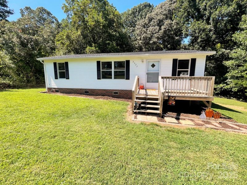 3577 Jefferson St, Sherrills Ford, NC 28673