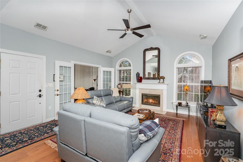 8543 Windsor Ridge Dr, Charlotte, NC 28277