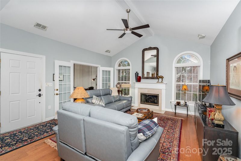 8543 Windsor Ridge Dr, Charlotte, NC 28277