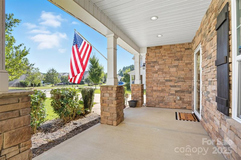 2210 Laurens Dr, Concord, NC 28027