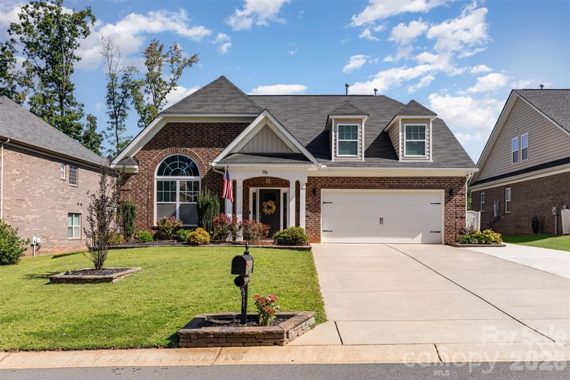 116 Kentmere Ln, Clover, SC 29710