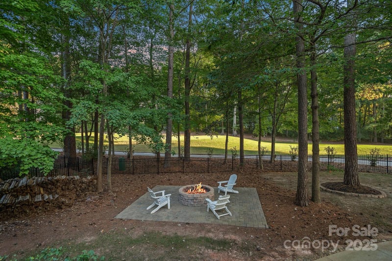 121 Marstons Mill Dr, Mooresville, NC 28117