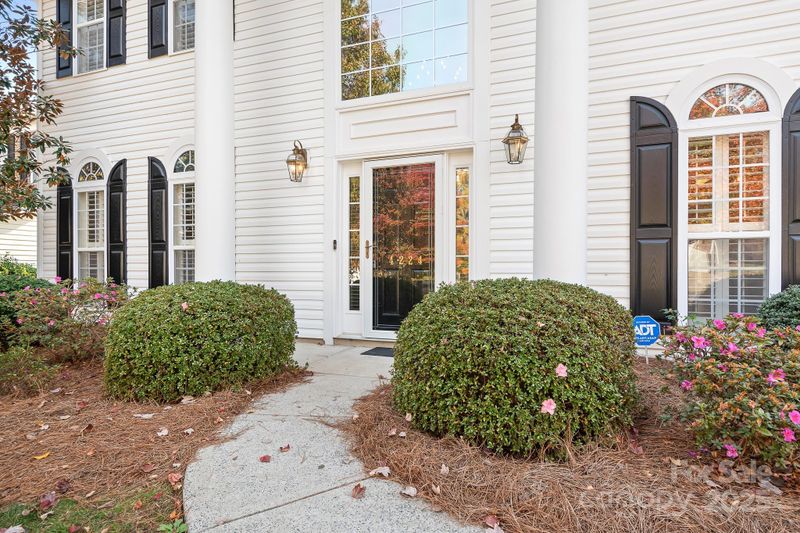 4224 Nathaniel Glen Ct, Matthews, NC 28105