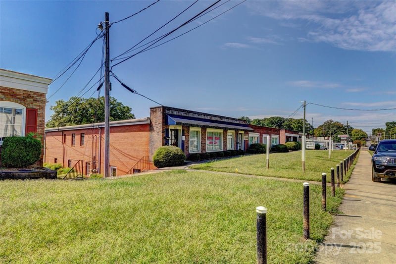 617 E 2nd Ave, Gastonia, NC 28054