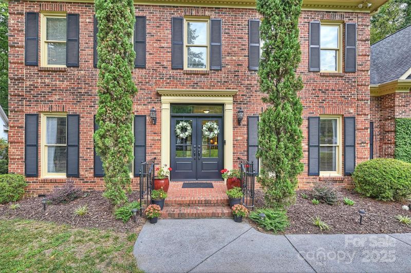 9609 Tresanton Dr, Charlotte, NC 28210