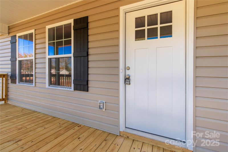 1369 Mack Dr, Mcconnells, SC 29726