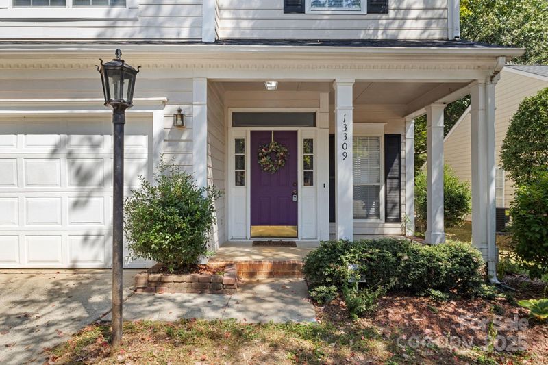13309 Lampmeade Ln, Charlotte, NC 28273