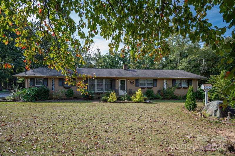 686 Cannon Dr, Rock Hill, SC 29730