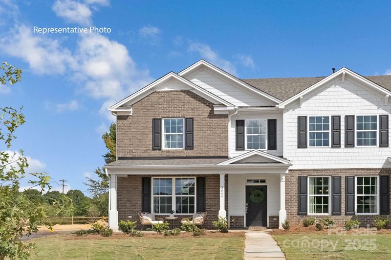 2016 Harlequin Dr, Indian Trail, NC 28079