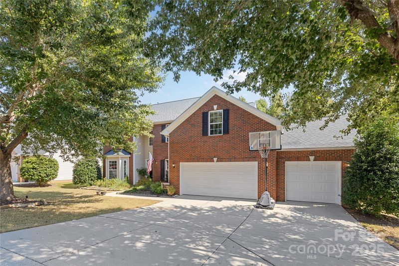 5001 Brook Valley Rn, Monroe, NC 28110