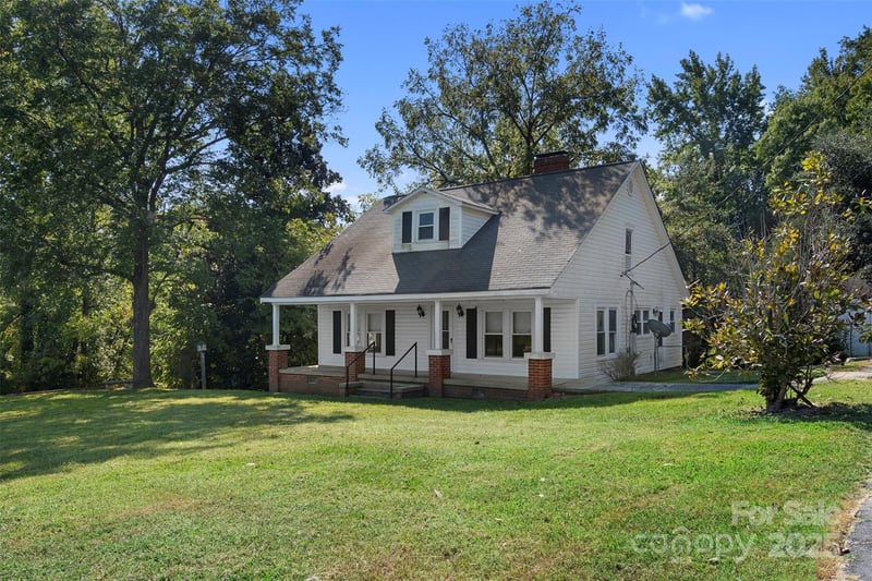 4601 Mooresville Rd, Kannapolis, NC 28081