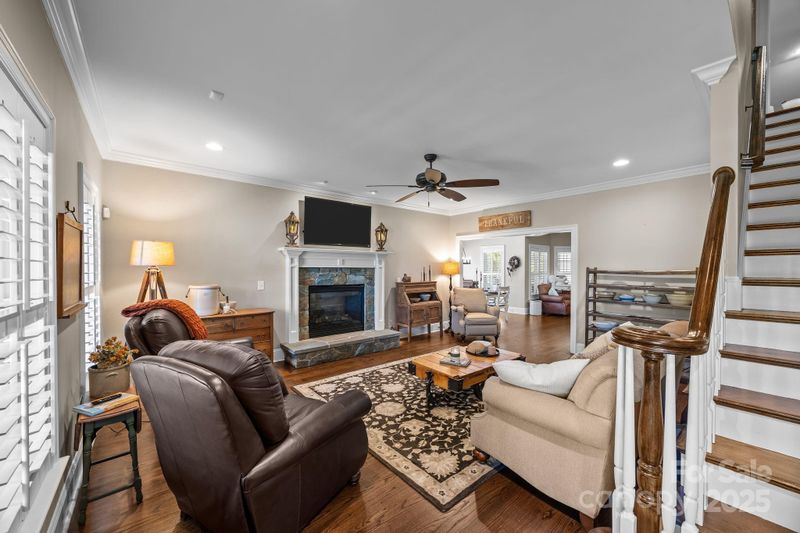 141 Yellow Jacket Cir, Mooresville, NC 28117