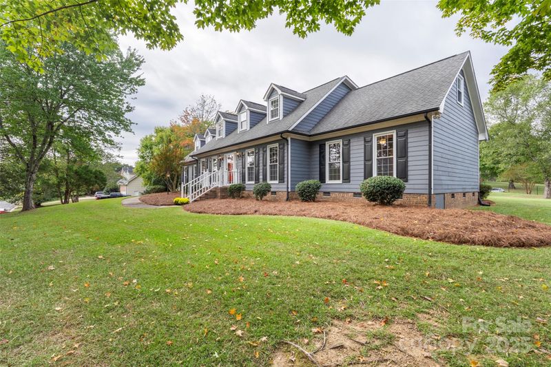 1106 Setter Ln SE, Concord, NC 28025