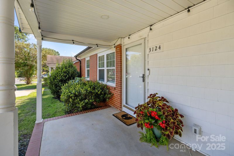 3124 Reid Ave, Charlotte, NC 28208