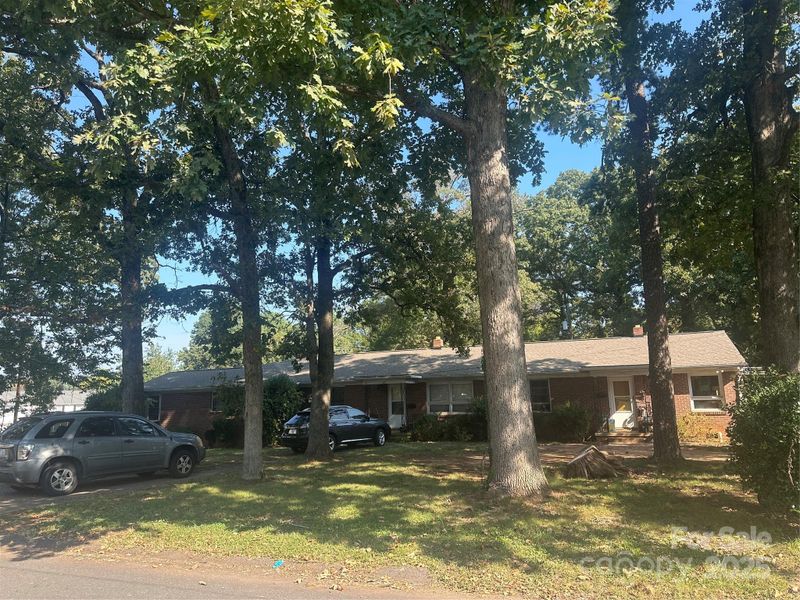 101 Oak Trl, Belmont, NC 28012