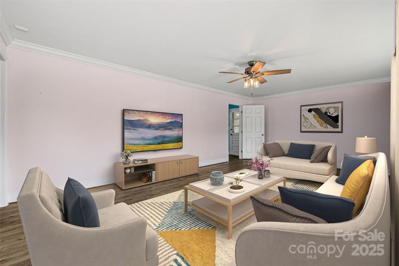 223 W Hammond St, Heath Springs, SC 29058