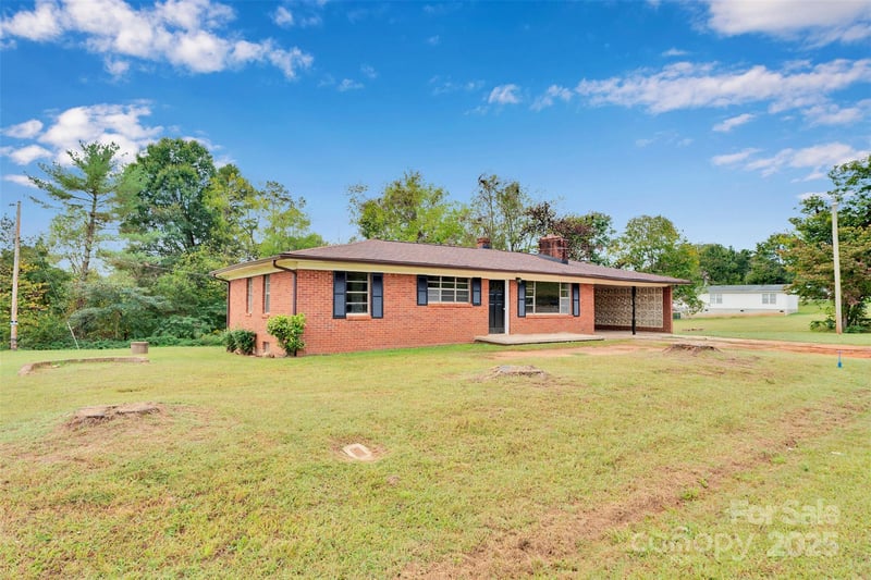 170 Redmon Rd, Harmony, NC 28634
