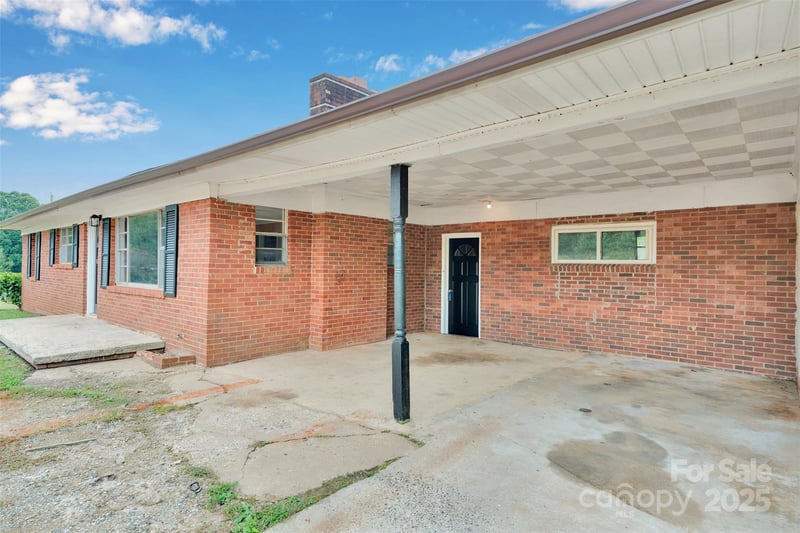 170 Redmon Rd, Harmony, NC 28634