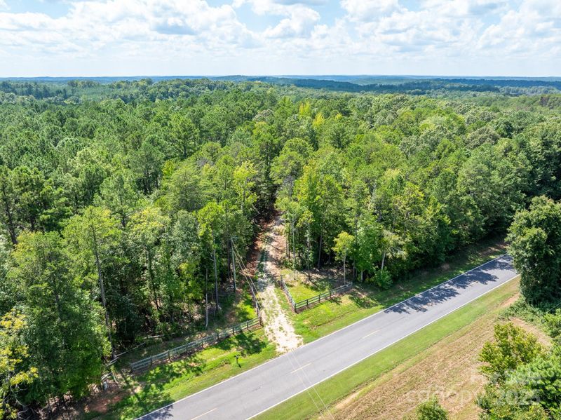 2787 Center Rd, Chester, SC 29706